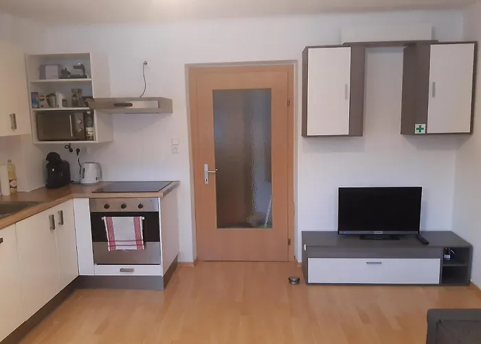 Four Seasons Josef Daire *